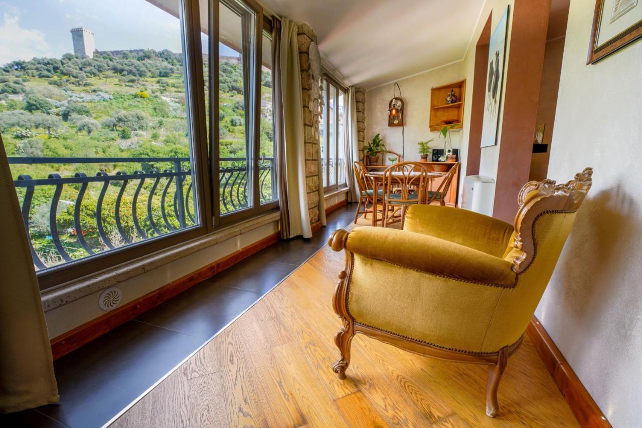Bed and Breakfast Sa Domo E Giuanne E Giuanna Боза Екстер'єр фото